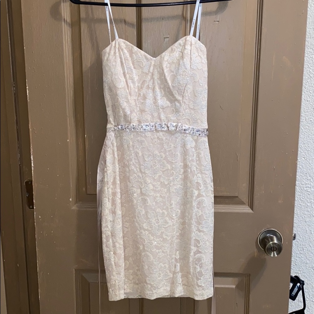 stapless dress